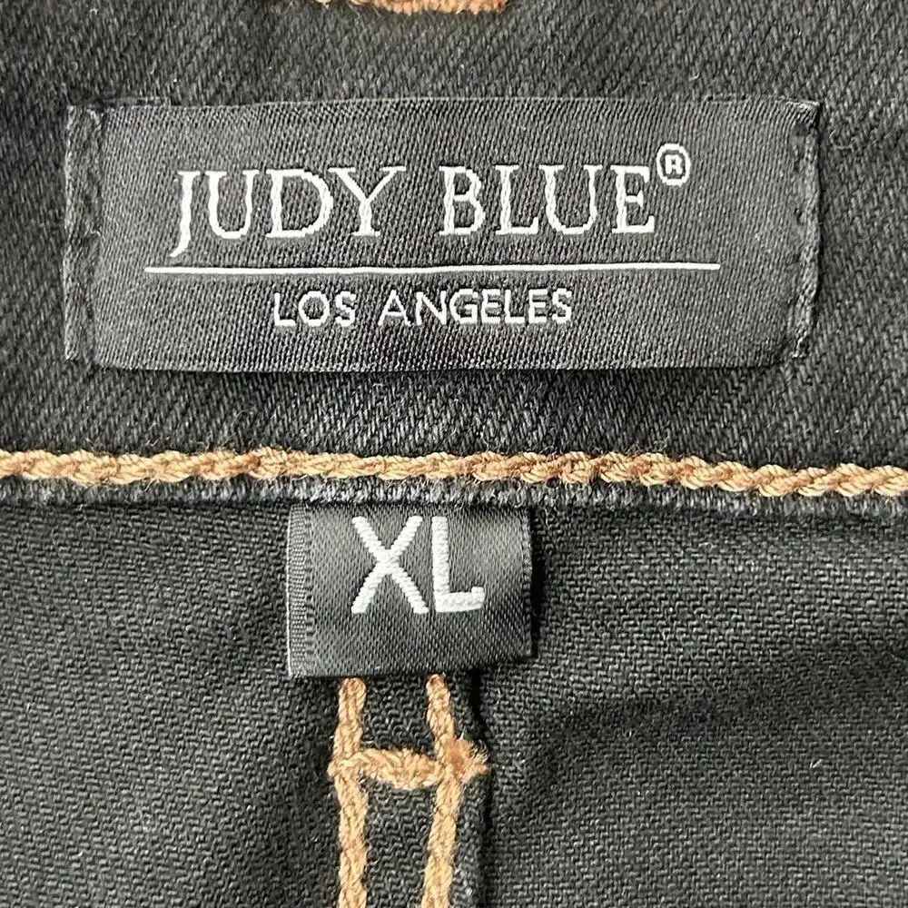 NEW Judy Blue Veronica High Rise Mid Thigh Shorts Women Size XL Black Stretch